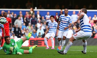 首次參戰便 首次參戰便